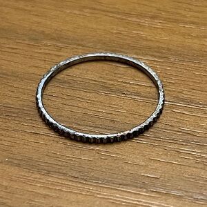 Forever 21 Silver Ribbed Band Ring